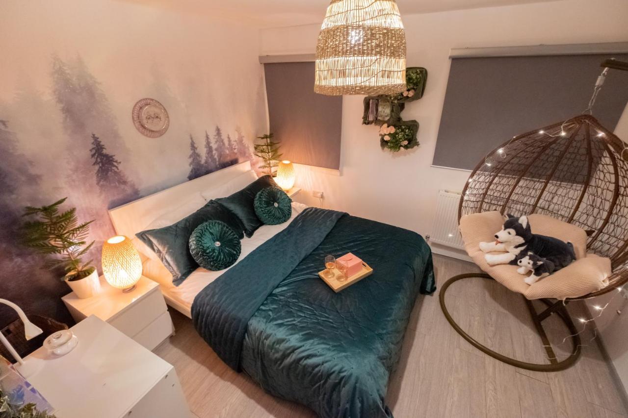 Forest Work & Relax Accommodation Overstone Экстерьер фото