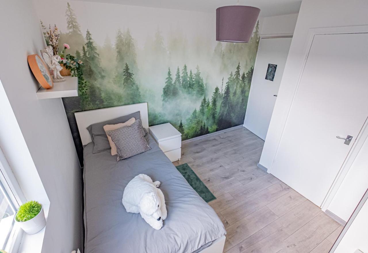 Forest Work & Relax Accommodation Overstone Экстерьер фото